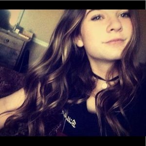 Meet your Posher, Ava